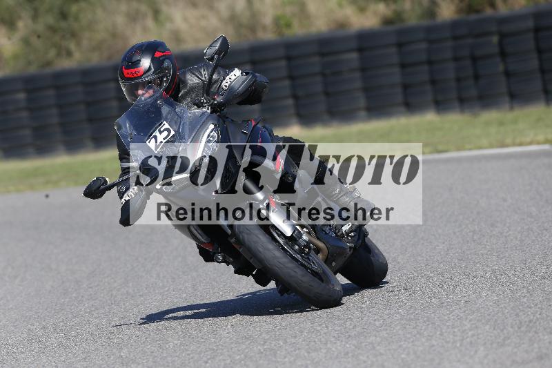 /Archiv-2025/49 26.08.2025 Cornu Master School ADR/gruen-vert/25